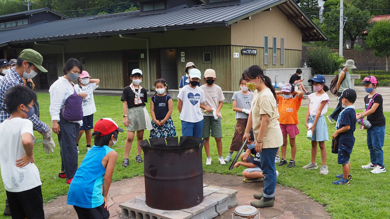 真夏の焚火